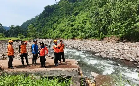 Dua Hari Menyisir Arus Sungai Basean Situbondo, Keberadaan Jelani dan Tohari Masih Nihil
