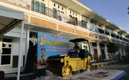 Polres Pacitan Hancurkan 626 Botol Miras Hasil Operasi Pekat Semeru 