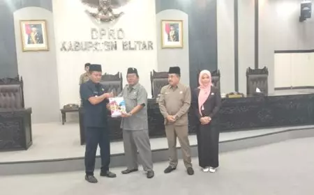 DPRD Kabupaten Blitar Terima LKPJ Bupati 2025, Siap Bahas Mendalam Melalui Pansus