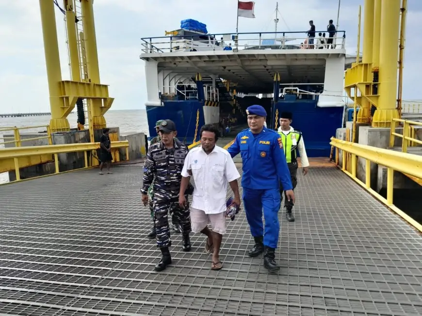 Detik-detik Evakuasi Puji Pranoto: Bertahan di Atas Perahu Terbalik Sebelum Ditolong Kapal Penumpang