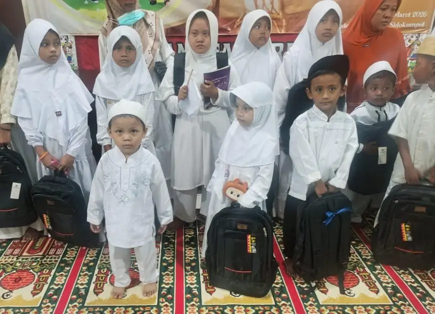Pedagang CFD Gresik Berbagi di Ramadan, Santuni Anak Yatim dan Gelar Buka Bersama