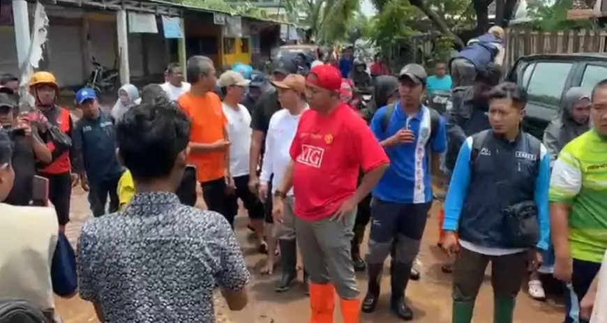 Pencarian Dimulai, Bupati Situbondo Konfirmasi Dua Warga Hilang Pasca Luapan Sungai