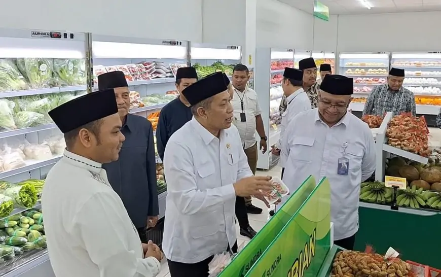 Resmikan Sundra Family Care di Lamongan, Menkop Ferry Juliantono Optimistis Jadi Role Model Koperasi Modern+
