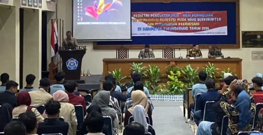 Bentengi Pemuda dari Radikalisme, Bakesbangpol Tulungagung Sosialisasikan Wawasan Kebangsaan
