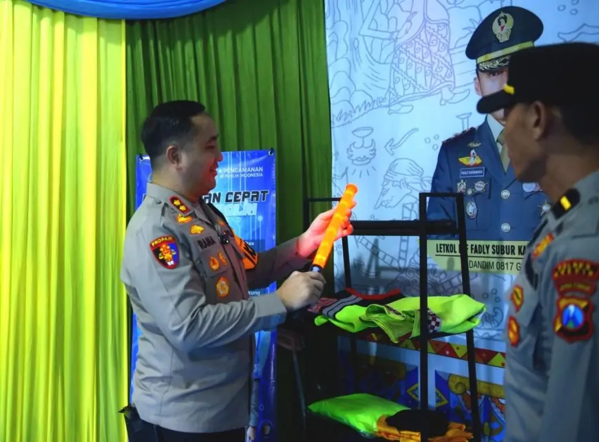 Pantau Pengamanan Mudik Lebaran, Kapolres Gresik Tinjau Posyan Alun-Alun Kota
