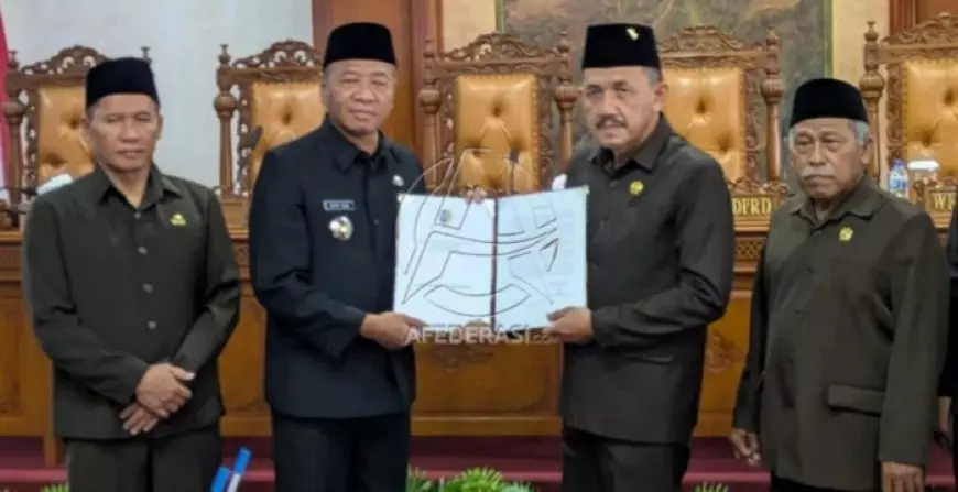 Paripurna LKPJ 2025: Bupati Gatut Sunu Paparkan Rentetan Prestasi dan Lonjakan PAD Tulungagung