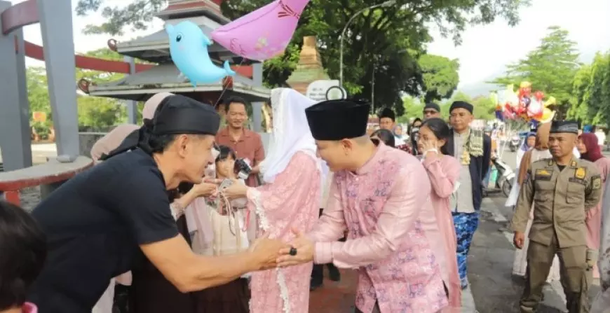 Momen Hangat Idulfitri di Trenggalek, Mas Ipin Ajak Warga Syukuri Kedamaian Indonesia
