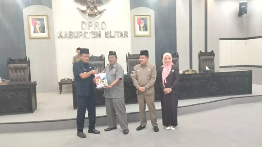 DPRD Kabupaten Blitar Terima LKPJ Bupati 2025, Siap Bahas Mendalam Melalui Pansus