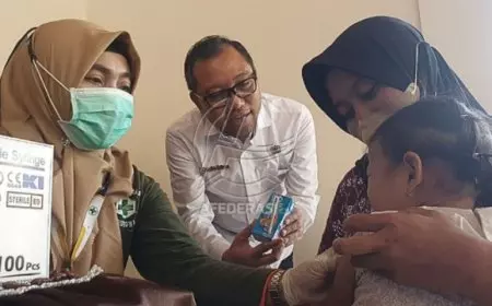 Alarm Kasus Campak di Tulungagung, Ratusan Balita Desa Ringinpitu Disuntik Vaksin Serentak