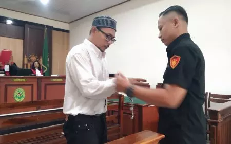 Divonis Seumur Hidup, Syahrama Pembunuh Driver Ojol di Gresik Menangis