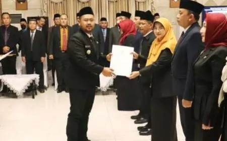 Bupati Gresik Bergerak Cepat Usut Dugaan SK Palsu PNS-PPPK, Koordinasi Dengan Polres Gresik