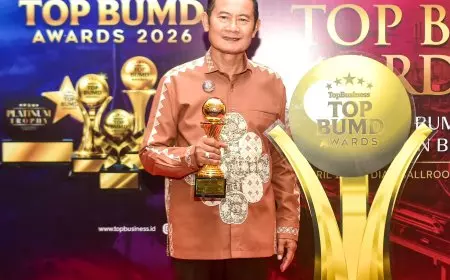 Bupati Lamongan dan Bank Daerah Raih Prestasi di Top BUMD Awards 2026