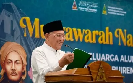 Gus Kikin Tekankan Ukhuwah di Munas IKAPETE 2026: Jangan Berebut Jadi Atasan!