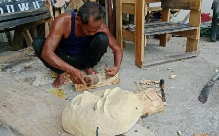 Sanggar Wayang Topeng Tri Purwo Budoyo Jombang Produksi Topeng Duplikat dan Merchandise Khas