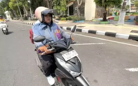 Mengenal Sosok Kartini Aspal dari Lamongan, Amelia Irianto Driver Ojol Tangguh Tembus Batas Stigma Gender