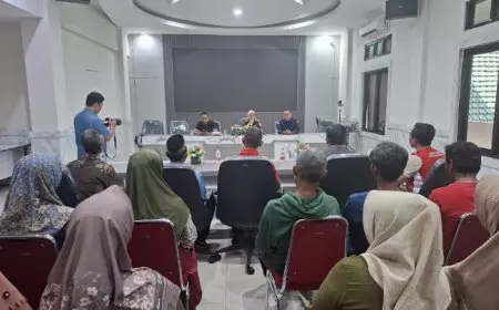 Belasan Korban Kredit Fiktif Bank BUMN Jombang Datangi Kejari, Minta Pengusutan Tuntas