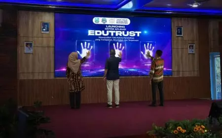 EDUTRUST Diluncurkan di Gresik, Kinerja Sekolah Kini Bisa Dipantau Real-Time