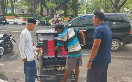 Jelang Keberangkatan, 227 Jemaah KBIHU Masjid Agung Lamongan Mulai Kumpulkan Koper