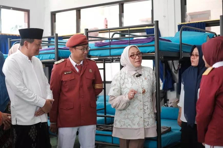 Menteri PPPA Tinjau Sekolah Rakyat dan UPTD Jombang
