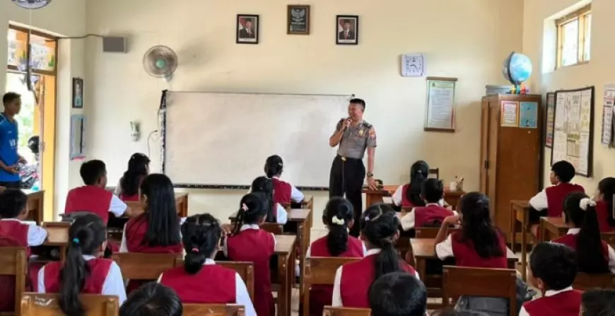 Sasar Pelajar SD, Polsek Panggul Sosialisasi Bahaya Bullying dan Bijak Bermedia Sosial