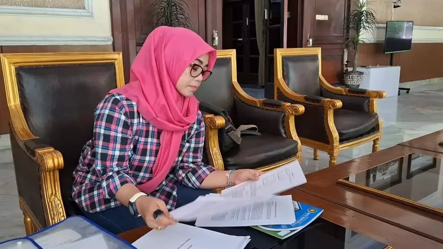 Tuntut Keadilan, Orang Tua Siswa SMPN di Gresik Korban Insiden Peluru Nyasar Mengadu ke Dewan