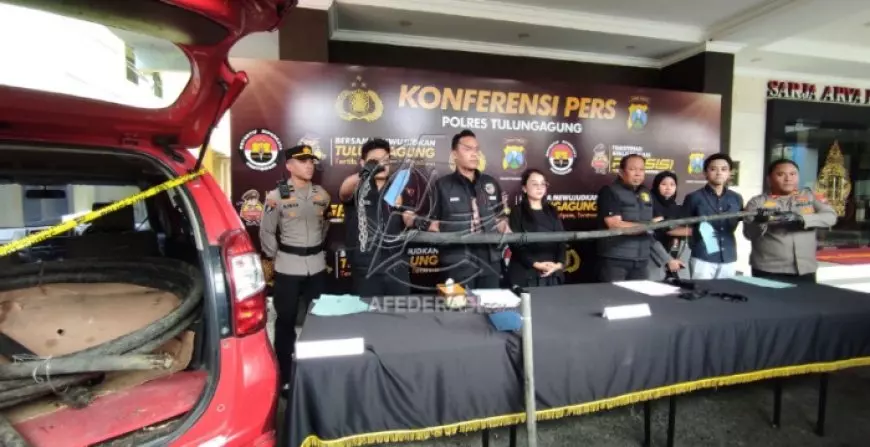 Demi Uang Lebaran, 10 Pria di Tulungagung Nekat Gasak Kabel Primer Telkom Senilai Belasan Juta