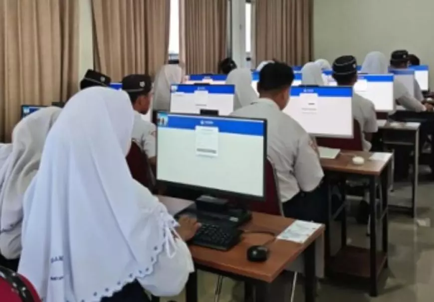 Ribuan Siswa SMP di Gresik Ikuti TKA Selama 10 Hari, Dispendik Libatkan 451 Pengawas