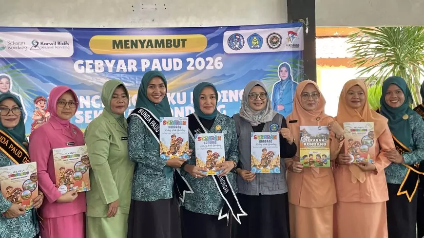 Dukung Asta Cita Presiden, Bunda PAUD Lamongan Luncurkan Buku Koding Kondang Sekaran