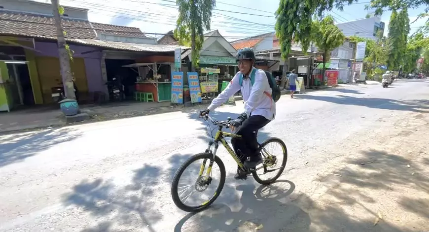 Dukung Hemat Energi, ASN dan Guru di Lamongan Kompak Bersepeda hingga Batasi Penggunaan AC