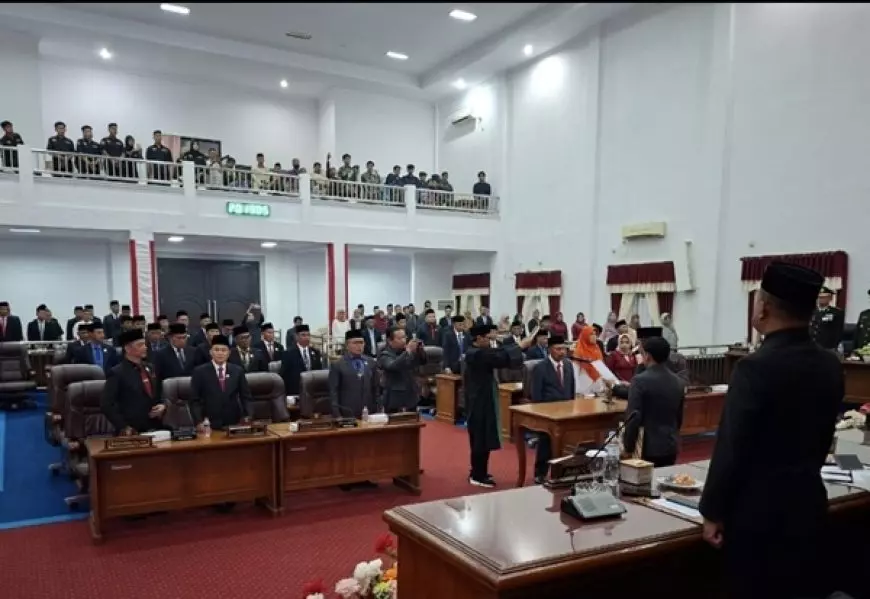 DPRD Pacitan Lantik PAW Anggota dari Fraksi PDIP, Gantikan Almarhum Edi Kuncoro