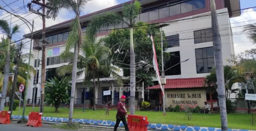 Eks Bupati Tulungagung Diduga 'Titip' Vendor di RSUD dr Iskak, Direktur Rumah Sakit Pilih Bungkam