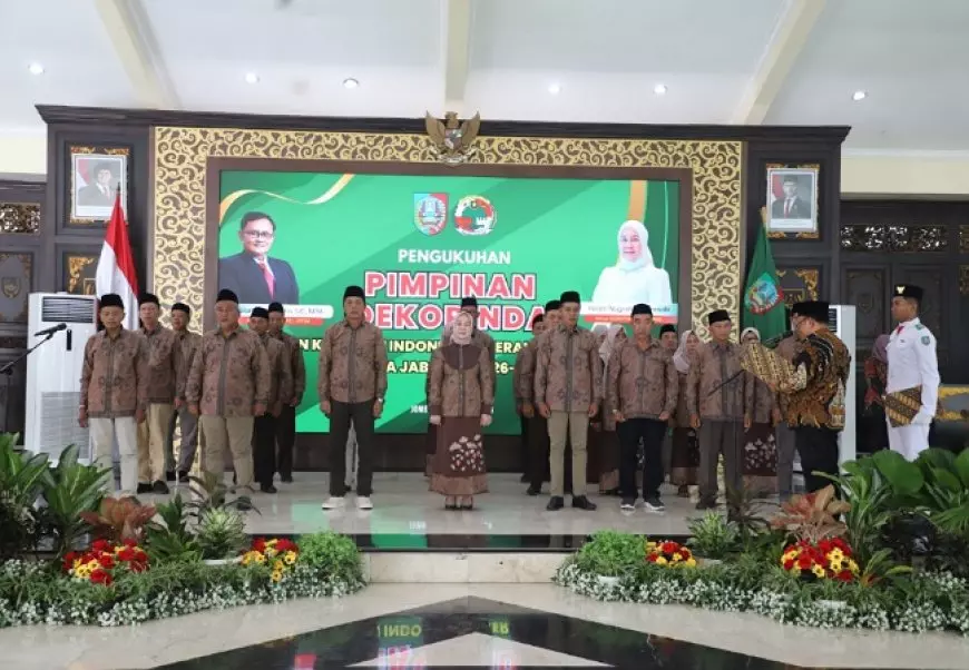 Yuliati Nugrahani Resmi Nahkodai Dekopinda Jombang, Bupati Warsubi Gaungkan Koperasi Merah Putih