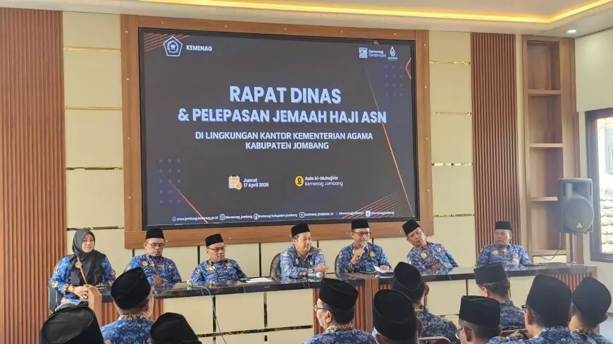 51 ASN Kemenag Jombang Dilepas Menuju Tanah Suci