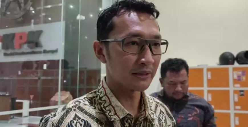 KPK Geledah 4 Lokasi di Tulungagung dan Surabaya, Sita Rp95 Juta dari Kantor Setda