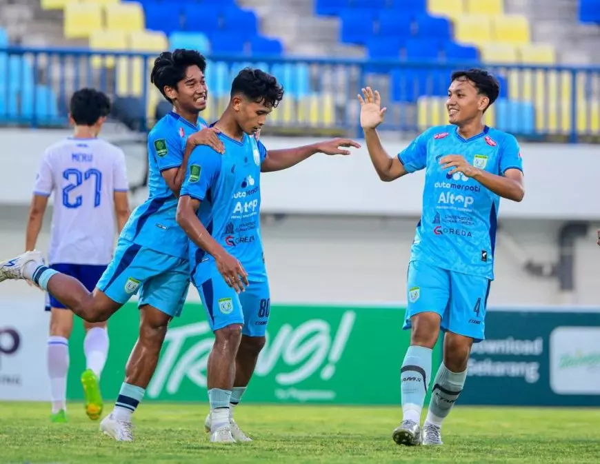 Persela Lamongan Cukur Persipal 7-1, Kado Manis HUT ke-59