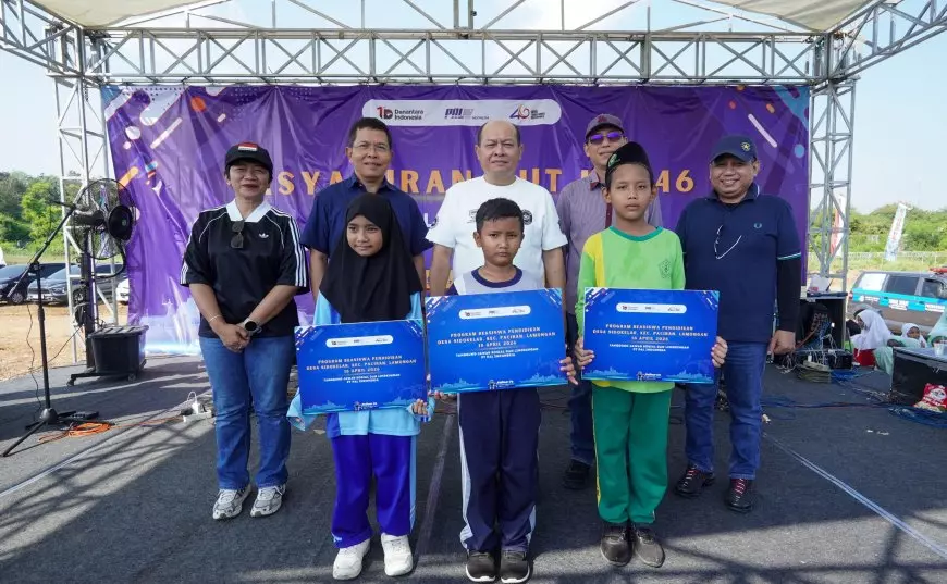 PT PAL Indonesia Gelar Pesta Rakyat dan Guyur Beasiswa untuk Warga Pesisir Lamongan