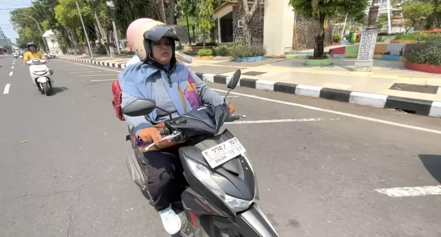 Mengenal Sosok Kartini Aspal dari Lamongan, Amelia Irianto Driver Ojol Tangguh Tembus Batas Stigma Gender