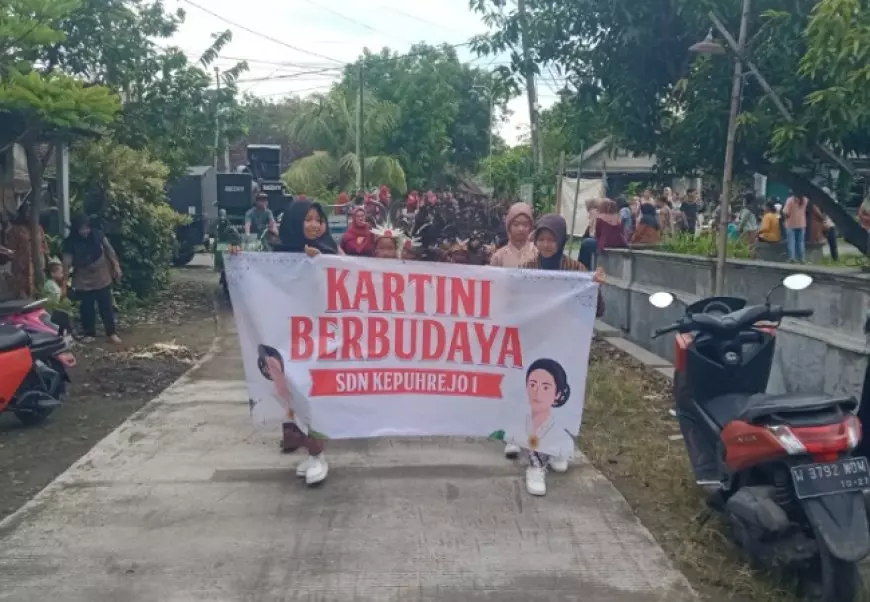 Peringati Hari Kartini, SDN Kepuhrejo 1 Jombang Gelar Pawai Budaya