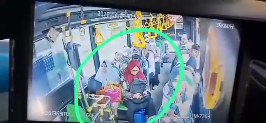 Viral Terekam CCTV Aksi Emak-Emak Berhijab di Lamongan Curi Tas Milik Sopir Bus Trans Jatim