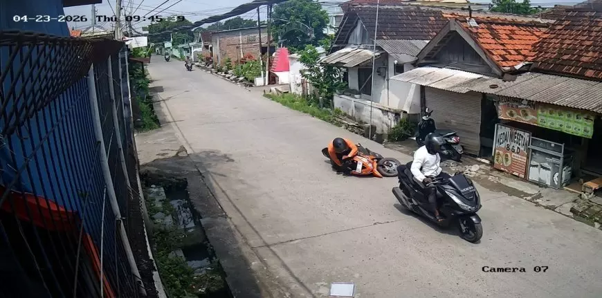 Polres Lamongan Bekuk Jambret Viral di Babat, Pelaku Teridentifikasi Lewat Rekaman CCTV