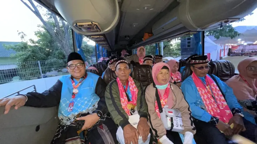 KBIH Darfiq Lamongan Resmi Lepas 267 Jemaah Haji ke Tanah Suci