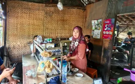 Warkop Makju Gresik, Aroma Khas Kopi Hitam Legendaris yang Racikannya Dibawa Jamaah Haji ke Mekkah