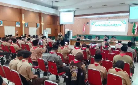 Perhutani KPH Jombang Dukung Pramuka Lahirkan Generasi Tangguh dan Cinta Hutan