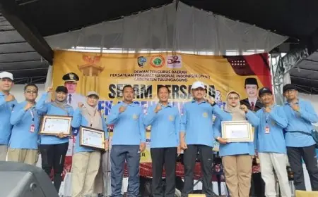 HUT ke-52 PPNI, Plt Bupati Tulungagung Apresiasi Peran Perawat