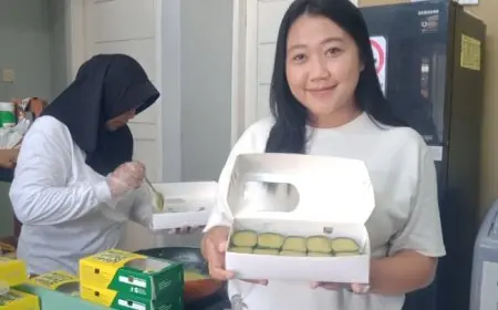Mencicipi Nikmatnya Olahan Ketan Durian Diburu Pembeli