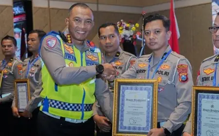 Komitmen Layanan Lalu Lintas, Satlantas Polres Tulungagung Sabet Empat Penghargaan dari Polda Jatim