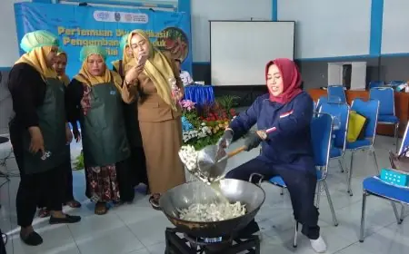 Diversifikasi Produk, DKP Jatim Gelar Pelatihan Olahan Perikanan untuk UMKM Lamongan
