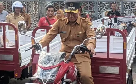 Tulungagung Terima Puluhan Kendaraan Operasional, Plt Bupati Ahmad Baharudin Optimis KDKMP Dongkrak Ekonomi