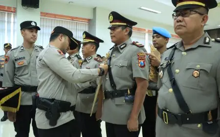 Mutasi dan Rotasi Strategis Polres Gresik, 13 PJU dan Kapolsek Resmi Berganti Jabatan