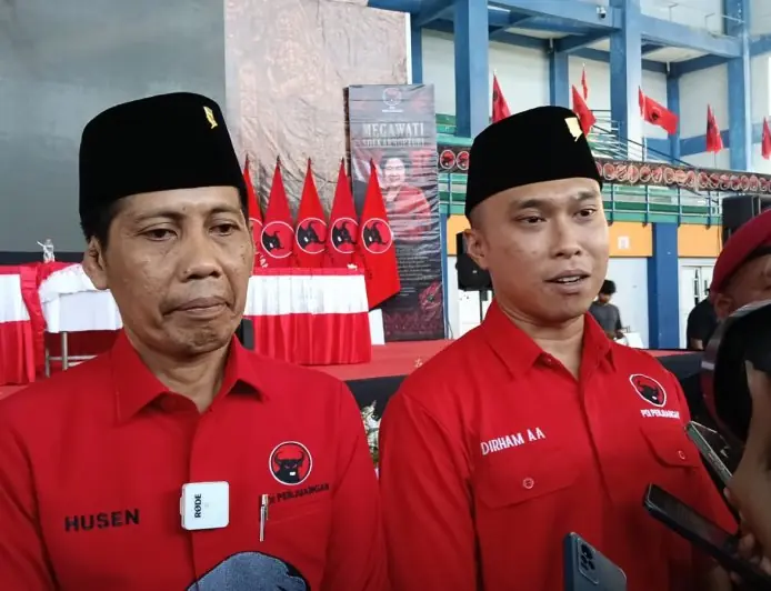 Lantik Pengurus PAC Baru, PDIP Lamongan Beri Sinyal Kuat Usung Dirham di Pilbup Mendatang